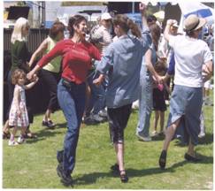 Dance with Yoni!
